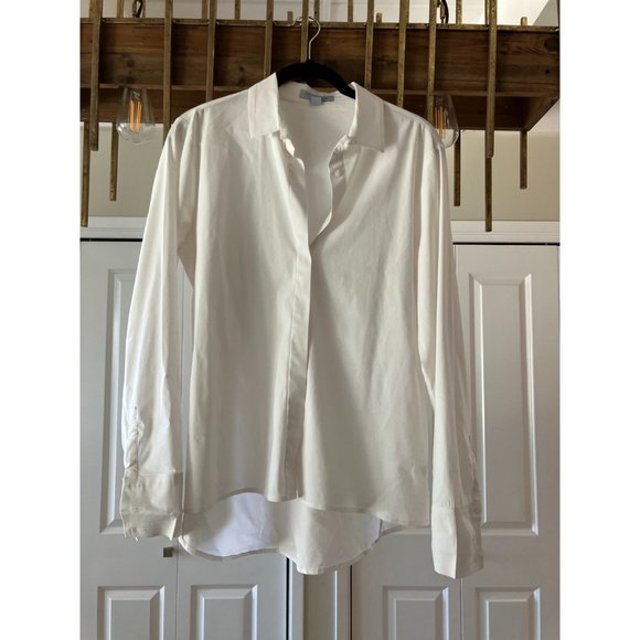 Crisp White Tuxedo Shirt for Women from Seoul - Picture 3 of 5